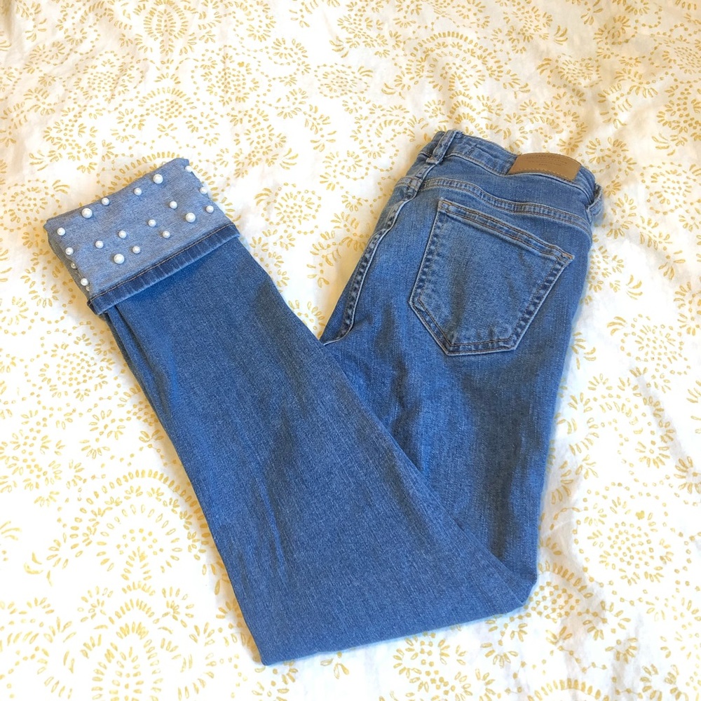 Zara ankle pearl-beaded cuff jeans!
